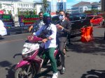 Lain dari yang lain, Legislator ini Dibonceng Naik Motor ke Kantor DPRD Makassar