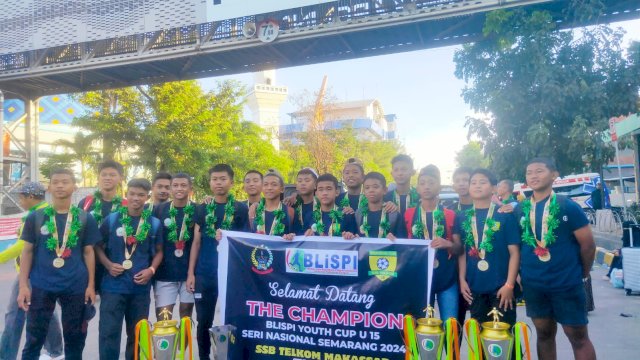Tim sepak bola SSB Telkom Makassar. Foto: dok
