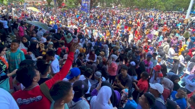 Paslon Andalan Hati sapa warga Pangkep. Foto: dok HN