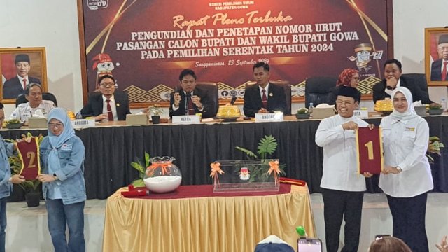 Calon kepala daerah Gowa saat pengundian nomor urut Pilkada. Foto: HN/Yusrizal