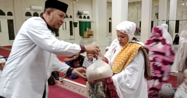 Patut Dicontoh! Cukup Salat Subuh 7 Kali di Masjid ini, Bisa Dapat Beras Gratis