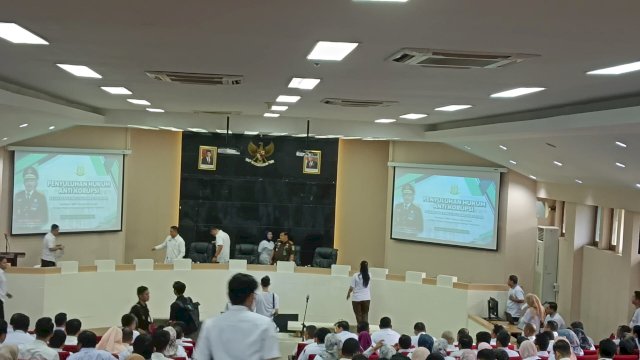 PJs Andi Erwin Azis saat kegiatan penyuluhan Hukum Anti Korupsi, Foto: HN/Sinta