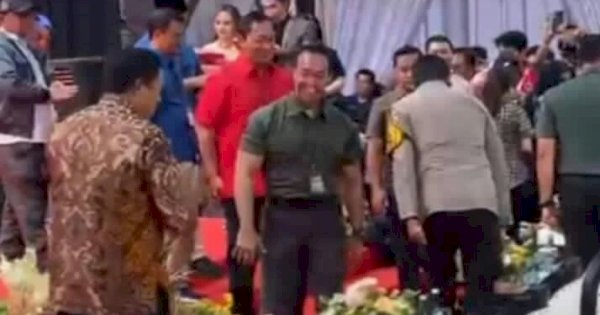 Viral Video Salaman Andika Perkasa: Diduga Diabaikan Kapolda Jateng