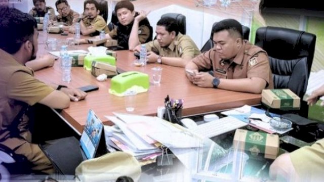 Camat Tamalanrea Pimpin Rapat Koordinasi Bersama Jajaran Pejabat Kecamatan