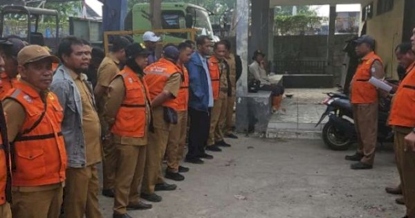 Drainase Dinas PU Makassar Cek Kesiapan Tim Sebelum Bekerja