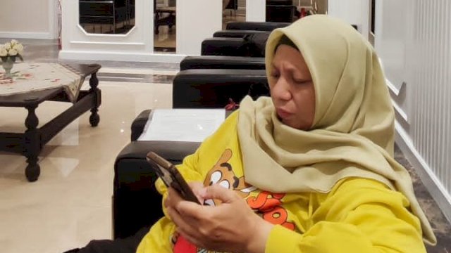 Keluarga Rubianty Pilih IM3: Stabil, Terjangkau, dan Efisien