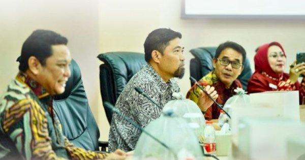 Camat Mamajang Hadiri Rapat Koordinasi Pemerintah Kota Makassar Bahas Optimalisasi Program dan Persiapan HUT Kota