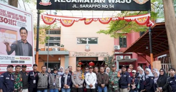 Pemerintah Kecamatan Wajo Gelar Kirab Pilkada Damai 2024 Bersama Unsur Tripika, PPS, dan KPPS
