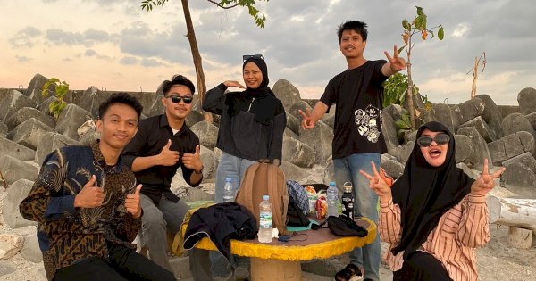 Liburan Seru Bersama Sahabat di Pulau Gusung: Jaringan Indosat Jadi Andalan