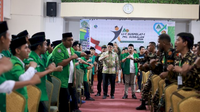 Danny Pomanto saat menjadi narasumber pada Diklat Terpadu Lanjutan Pimpinan Wilayah GP Ansor Sulawesi Selatan di Balai Diklat Keagamaan, Jl. Sultan Alauddin, Sabtu, (07/09/2024).