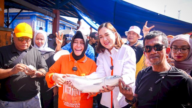 Penjual Ikan di Paotere Harapkan Indira Lanjutkan Kebaikan Danny Pomanto