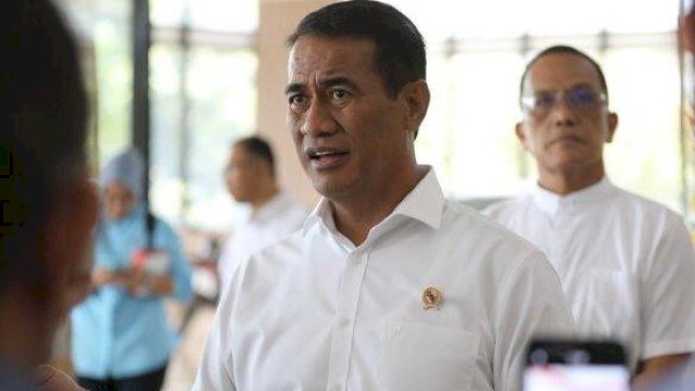 Tunjukan ‘Taji’ Berantas Korupsi, Mentan Amran Copot 3 Anak Buahnya Usai Terima Fee Proyek