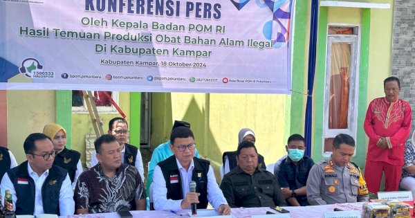 Taruna Ikrar:  BPOM Sita Obat Bahan Alam Ilegal di Kabupaten Kampar omzet milyaran