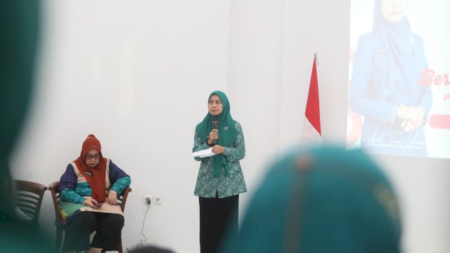 TP PKK Kota Makassar Adakan Bimtek Pendataan Potensi Keluarga