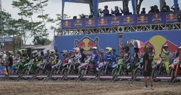 Sirkuit GOR Sudiang Jadi ‘Saksi’ Para Crosser Seri Terakhir Ajang Kratingdaeng 2024