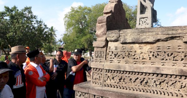 Kunjungi Makam-Makam Raja Binamu, Danny Minta Dijadikan Spot Sejarah Bagi Pelajar