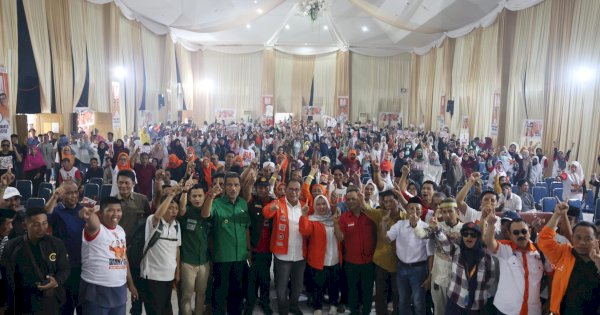 Dihadapan Pendukung DIA di Sinjai, Danny Janji Rubah Nasib Petani dan Nelayan