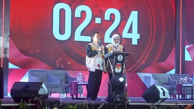 Aurama&#8217; Janjikan Insentif Khusus untuk Guru di Wilayah Terpencil Gowa