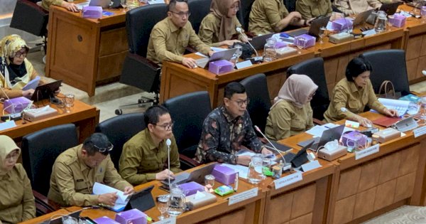 RDP Komisi IX DPR RI, Taruna Ikrar Paparkan Asta Cita Presiden Prabowo Menjadi Program Strategis BPOM 2025-2029