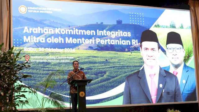 Bersih-bersih, Merah Putih!&rsquo; Mentan Amran Ajak Dialog Mitra untuk Kuatkan Integritas