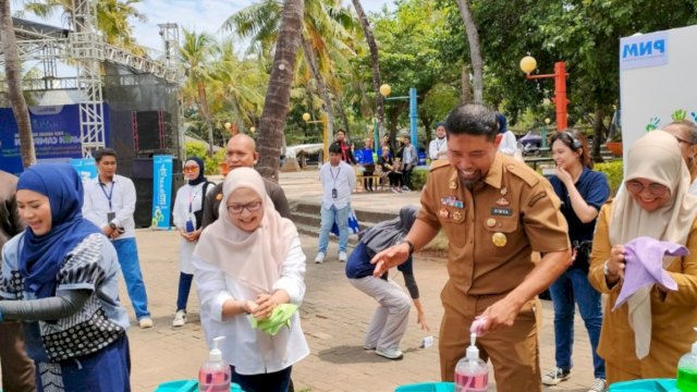 Dinkes Makassar dan PNM Gelar Hari Cuci Tangan Pakai Sabun Sedunia