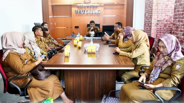 Terima Studi Tiru Pemkab Palu, Irdan Papar Inovasi Kecamatan Mamajang