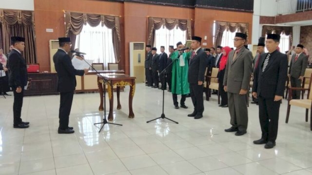 Andi Jefrianto Asapa Lantik Penjabat Sekda Sinjai