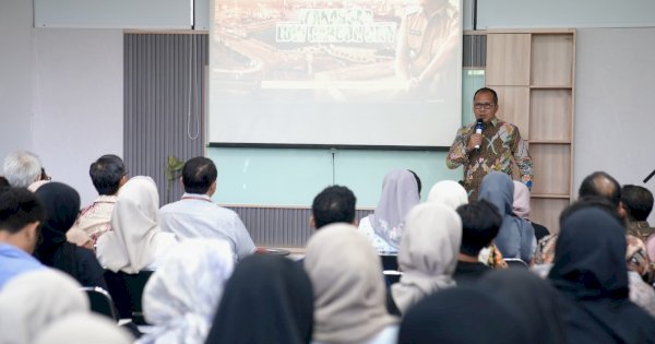 Kuliah Perdana SAPPK ITB: Wali Kota Makassar Bagikan Pengalaman tentang Makassar Low Carbon City