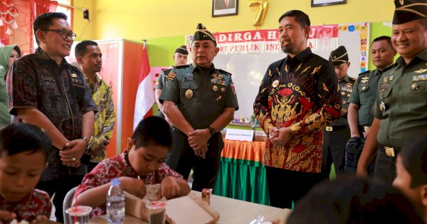 Pjs Wali Kota Makassar Apresiasi Program Hasanuddin Peduli Anak Sekolah dan Bakti Sosial Kodim 1408/Makassar