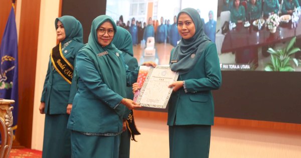 Andi Tenri Anna Resmi Jabat Pjs Ketua TP PKK Kota Makassar