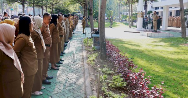 Pjs Wali Kota Makassar Apresiasi Kekompakan OPD dan Masyarakat dalam Program Sabtu Bersih dan Olahraga Bersama