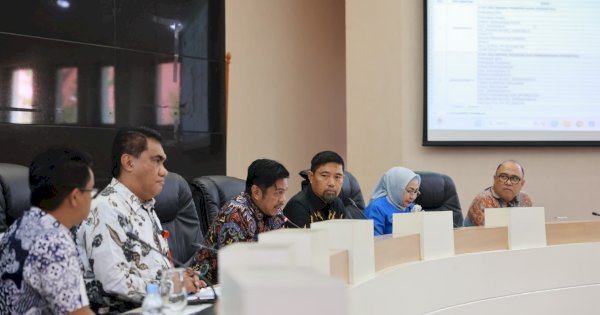 Pjs Wali Kota Makassar Pimpin Rakor Sabtu Bersih, Antisipasi Banjir dan Jaga Kebersihan Lingkungan