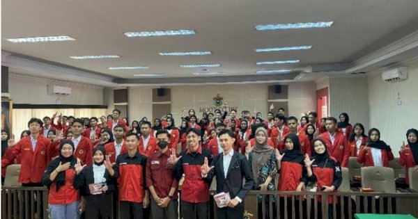 Ko-Kurikuler Debat Hukum dan Konstitusi Tahun 2024 : Wadah Wajib Maba Hukum Unhas Asah Kemampuan Berdebat