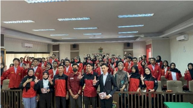 Ko-Kurikuler Debat Hukum dan Konstitusi Tahun 2024 : Wadah Wajib Maba Hukum Unhas Asah Kemampuan Berdebat