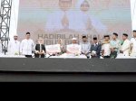Wali Kota Makassar Hadiri Salat Subuh Berjamaah dan Peringatan Maulid Nabi, Ajak Masyarakat Jaga Kebersamaan Jelang Pilkada