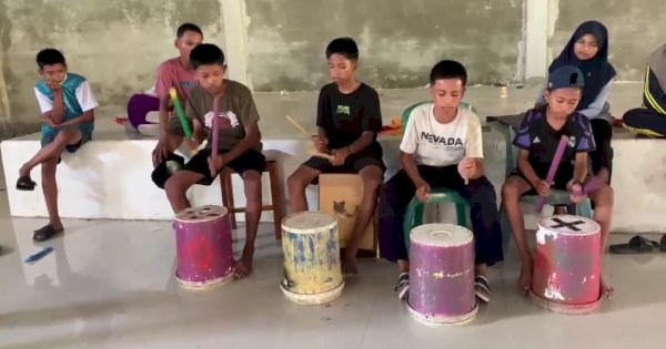 Indosat Dukung Kreativitas Siswa SMP 30 Bulukumba dalam Persiapan Pentas Beta Scout