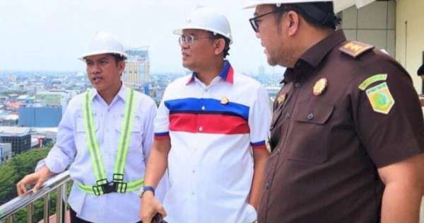Kejari Makassar Pantau Proyek Strategis Pembangunan Tower Balaikota Tahap 2