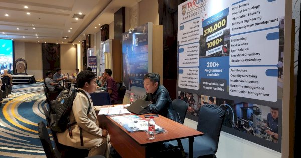 Bimbingan Karir SMA Bosowa School: Siswa Diarahkan Lanjut Kuliah di Malaysia