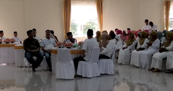 Kanre Maudu Kreasi dan Undian Umroh Warnai Acara Maulid Nabi SMPN Bontonompo