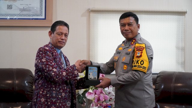 Kunjungan Kapolda Sulsel ke Unismuh: Fokus pada Pembinaan Generasi Muda Berprestasi