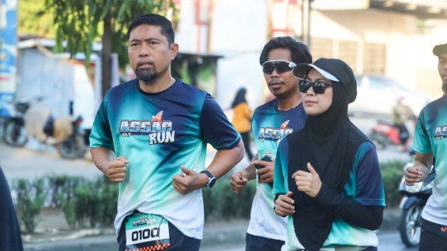 Pjs Wali Kota Lepas Peserta Fun Run AASAC SMA Islam Al-Azhar 12 Makassar