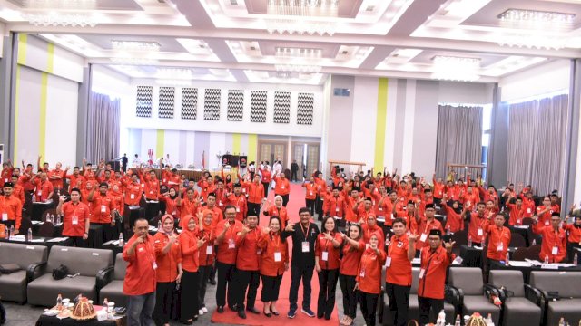 PDIP Sulsel Mantapkan Ideologi Kader DPRD dalam Pendidikan Politik