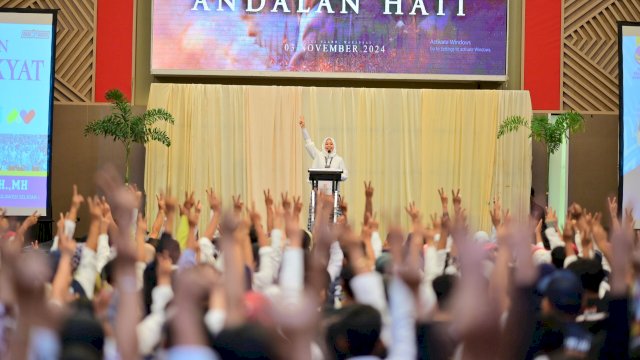 Rudianto Lallo: Fatmawati Rusdi Perempuan Petarung