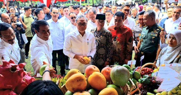 Menko Zulhas Apresiasi Kerja Keras Mentan Amran, Optimistis Swasembada Pangan Tercapai 2028