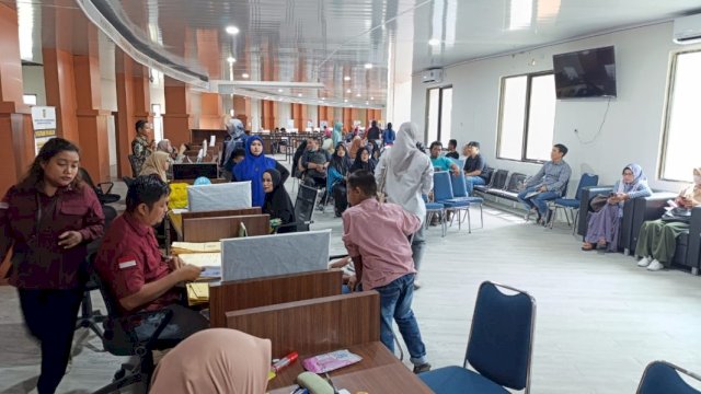 Layanan Paspor di MPP Sinjai Banjir Peminat