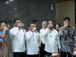 Mentan Amran Sulaiman Berhasil Mediasi Peternak Sapi Perah dan Industri Pengolahan Susu