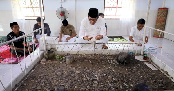 Ziarah Makam Pallipa Pute Pinrang, Azhar Beri Pesan Penting