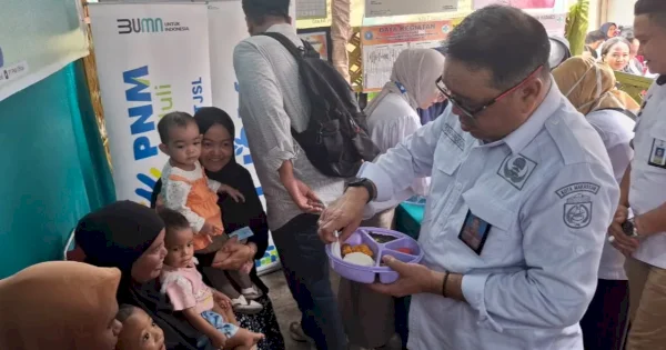 DPPKB Makassar Genjot Penurunan Stunting Melalui Pemberian Makanan Bergizi dan Edukasi