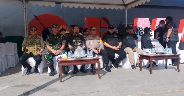 Andi Bukti Dampingi Pjs Wali Kota Makassar Hadiri Apel Pagi Pengawasan Tahapan Pilkada 2024