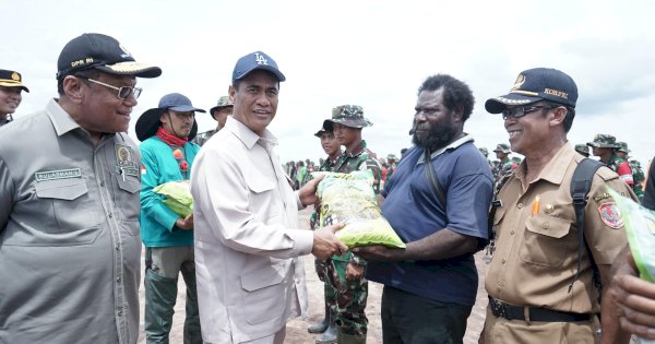 Mentan Ajak Gotong Royong Swasembada Pangan untuk Kesejahteraan Masyarakat Adat